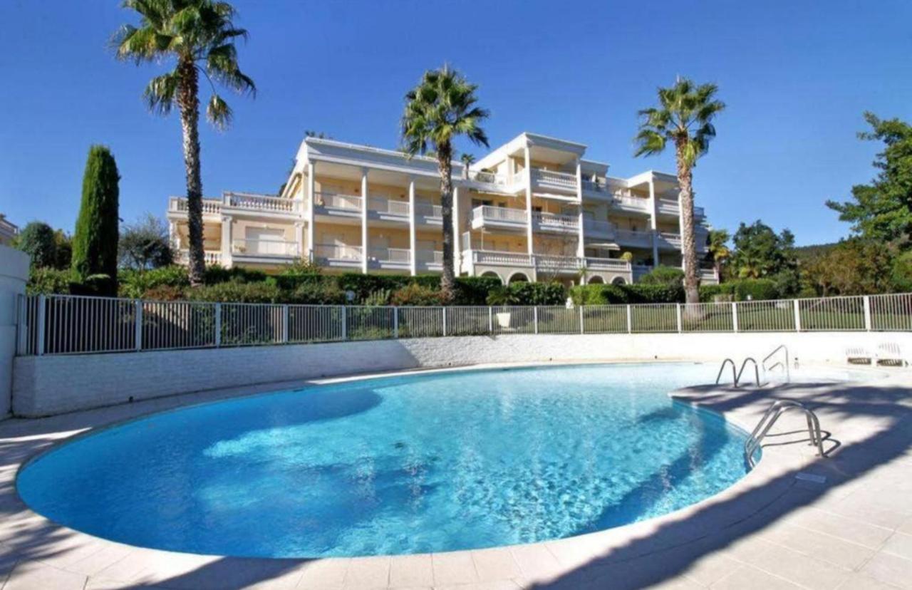Residence Standing Riviera Golf Mandelieu 외부 사진